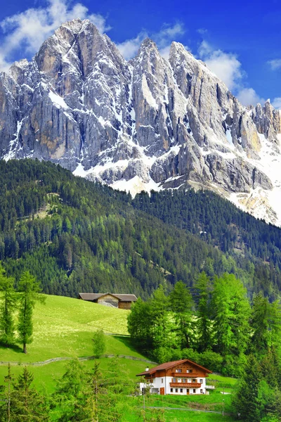Adembenemende natuur van de Dolomieten. Italiaanse Alpen — Stockfoto