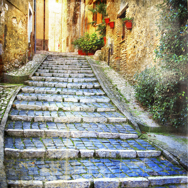 очаровательные улицы старых деревень Средиземноморья
