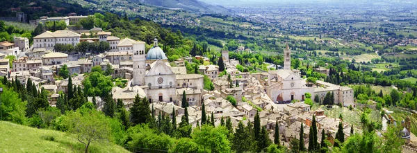 Panorama z Asyżu - religijnym centrum średniowiecznej Umbrii, Włochy — Zdjęcie stockowe