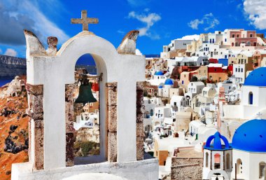 benzersiz Santorini, kilise çanı Oia Manzaralı