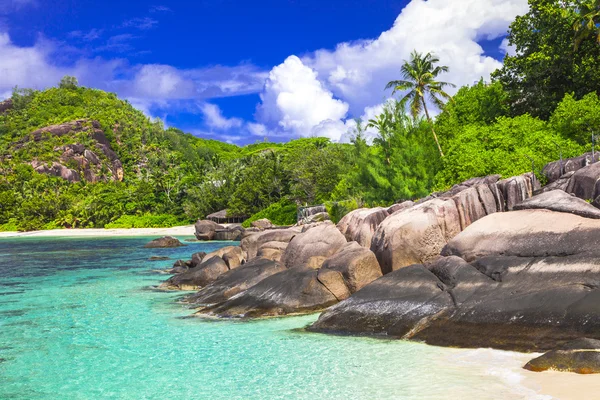 Tropical holidays - Seychelles islands — Stock Photo, Image
