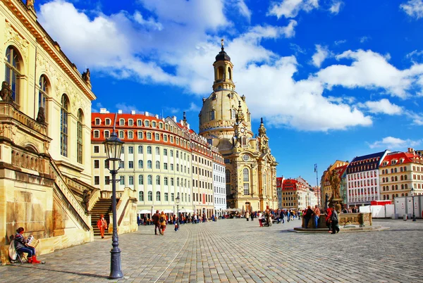 Elegat Dresden, plein in de oude stad — Stockfoto