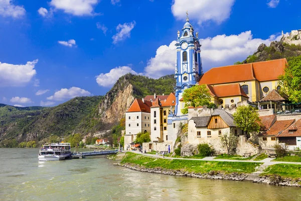 Durnstein in de buurt van Wenen, Neder-Oostenrijk, Wachau vallei — Stockfoto