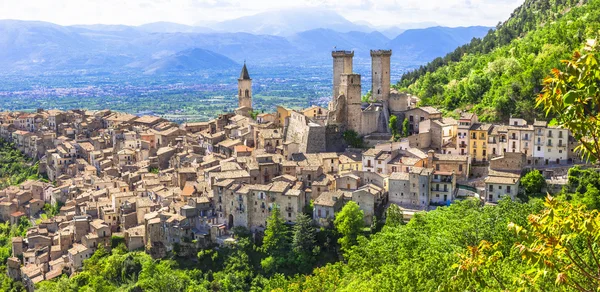 Vilas da Itália - Pacentro (Abruzzo ) — Fotografia de Stock