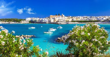 İtalyan tatil - Otranto in Puglia cristal suları