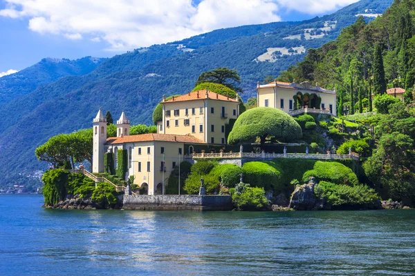 Romantikus Lago di Como - Villa del Balbinello. Olaszország — Stock Fotó