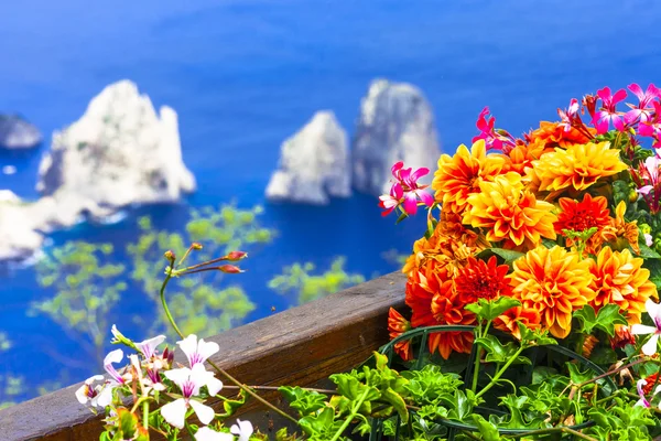 Italian holidays - Capri island — Stock Photo, Image