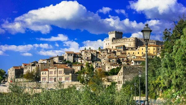 Most beautiful medieval towns of Italy - Sermoneta — Stock Photo, Image