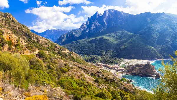 Paesaggi incredibili dell'isola di Corsica — Foto Stock