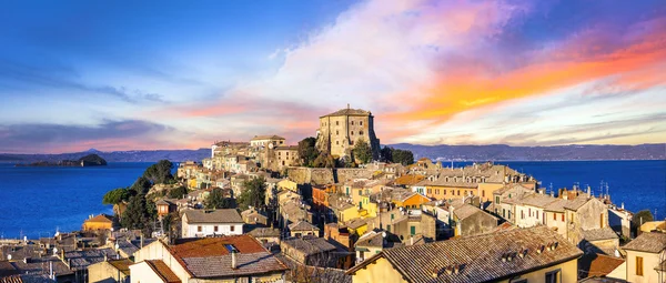 Pueblo medieval Capodimonte - Italia — Foto de Stock