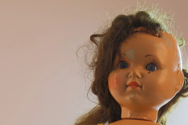 Chef för vacker läskig docka gillar från skräckfilm — Stockfoto