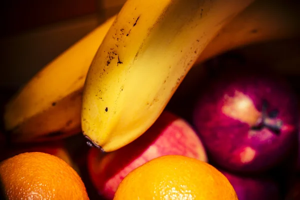 Yellow bananas, apples and oranges a still-life — Stock Photo, Image