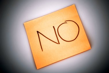 beyaz - izole yapışkan not iletisi yok