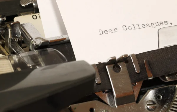 Text Dear Colleagues typed on old typewriter — Stock Photo, Image