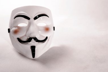 Anonim maskesi