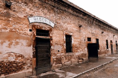 Terezin Anıtı