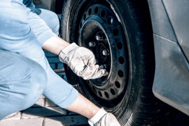 Tires değiştirme