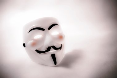 Anonim maskesi