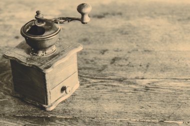 Vintage el ile kahve değirmeni