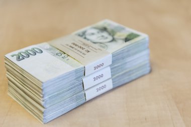 para - banknotlar büyük yığın sürüsü