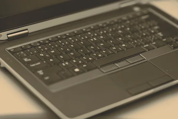 Laptop klawiatura z touchpad — Zdjęcie stockowe
