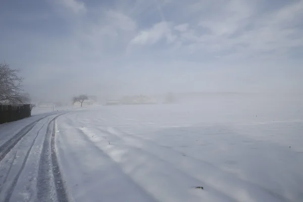 Camino bajo hielo —  Fotos de Stock