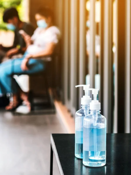 Garrafa Gel Álcool Azul Para Limpeza Das Mãos Para Evitar — Fotografia de Stock