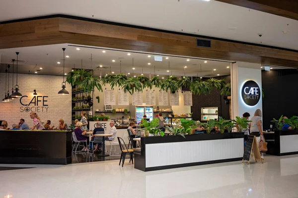 Townsville Queensland Australia Octubre 2020 Gente Cenando Café Centro Comercial — Foto de Stock