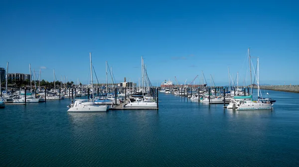 Mackay Queensland Ausztrália 2021 Január Luxus Hajók Kikötve Védett Kikötőben — Stock Fotó