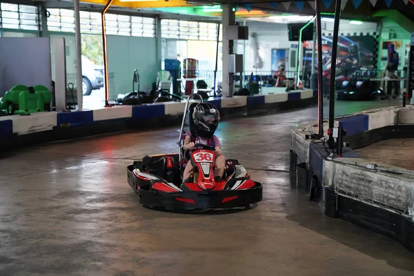 Mackay Queensland Australia April 2021 Young Girl Drives Kart Fun — 图库照片