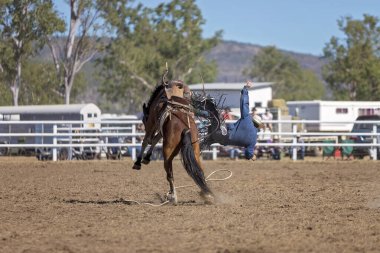 Ekstrem Toz Patlamalı Bronk Atar