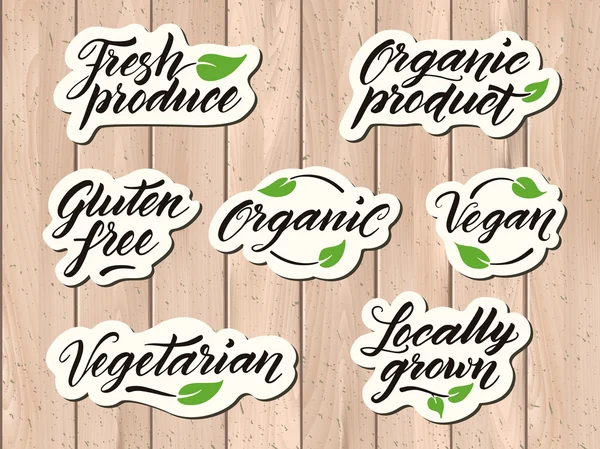 Letras de comida saudável desenhadas à mão. Etiqueta, crachá, modelo de logotipo — Vetor de Stock