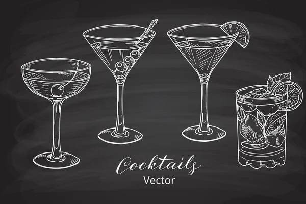 Alkollü kokteyller çizilmiş kümesi el