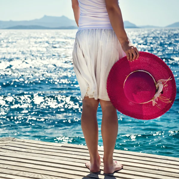 Frau am Meer — Stockfoto