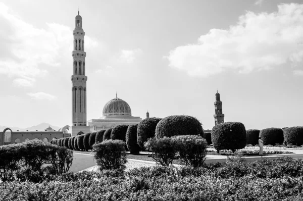 Sultão Qaboos Grande Mesquita, vista dessaturada, Mascate, Omã — Fotografia de Stock