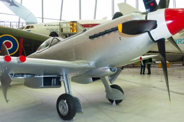Supermarine Spitfire Mk 24 Vn485, Duxford, Imperial adlı savaş Müzesi, İngiltere, Birleşik Krallık
