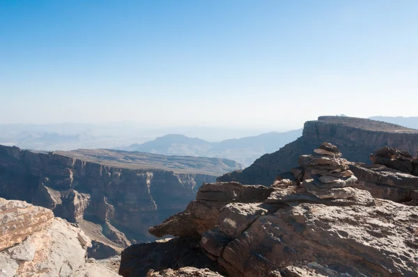Hajar mountain range and Grand Canyon Oman — Stock Photo, Image