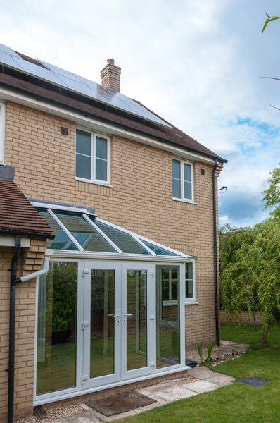 Консерватория (солярий) современного дома
