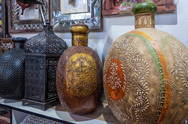 Brass handicrafts display — Stock Photo, Image