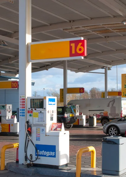 Sıvı gaz, Lpg bir Shell benzin istasyonu dolduruyor