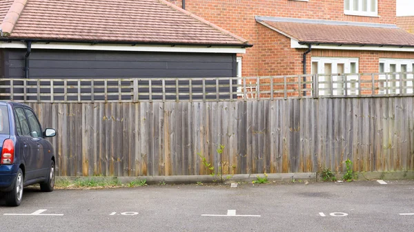 Residentiële auto parkeren vriendelij — Stockfoto