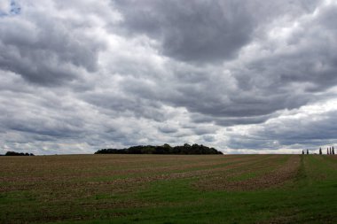 İngiltere, Sawbridgeworth yakınlarındaki Hertfordshire 'da karanlık gökyüzü