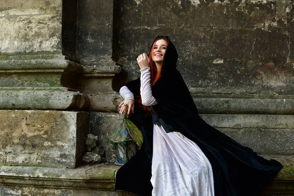 Sexy Long Haired Young Girl Cobblestones Front Stone Fortress Metal — Stock Photo, Image