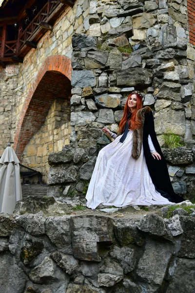 Sexy Long Haired Young Girl Cobblestones Front Stone Fortress Metal — Stock Photo, Image