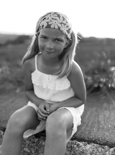 Portrait of cute little girl — Stock Photo, Image