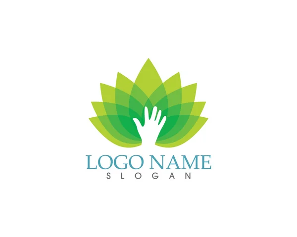 Lotus bloem groen logo en symbool — Stockvector