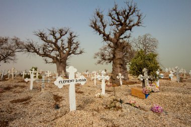 Joal-Fadiouth mezarlığı kabukları