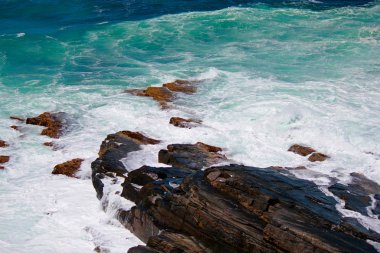 Kanguru Adası sahil şeridi. Güzel mavi okyanus su, deniz manzarası. Güney Avustralya