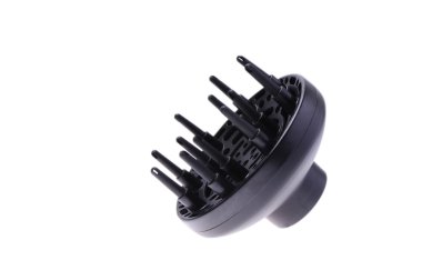 Siyah saç kurutma makinesi difüzör, beyaz arka plan üzerinde izole