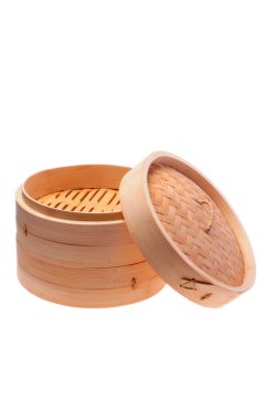 Beyaz arka plan üzerinde izole bambu vapur